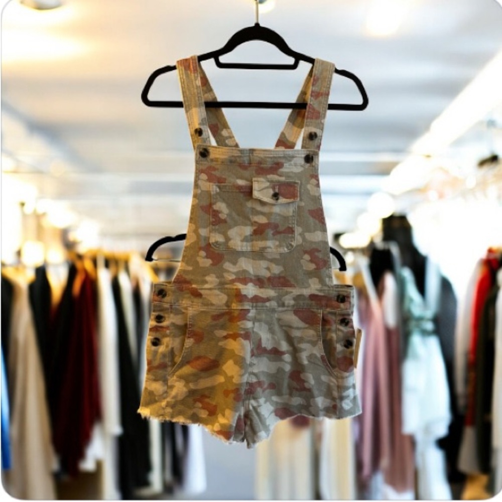 Camouflage Short Overalls NWT S